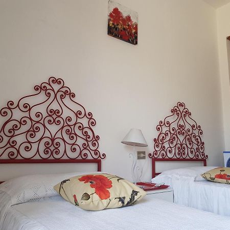 Guest House Edera サン・ジミニャーノ エクステリア 写真